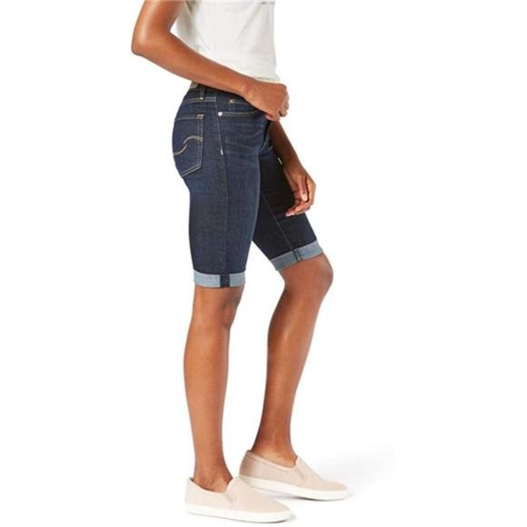 Levi Strauss & Co. Gold Label Women's Mid-Rise Bermuda Shorts - Picture 1 of 5